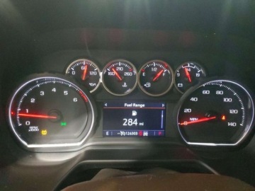 Chevrolet Suburban GMT900 2021 Chevrolet Suburban 2021 CHEVROLET SUBURBAN K1500 LS 5.3 Benzyna 355KM, zdjęcie 11