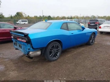 Dodge Challenger III 2018 Dodge Challenger 3.6 V6 305 KM Pentastar, 4x4, wersja SXT, skora, prosta n, zdjęcie 3