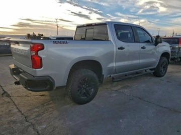 Chevrolet Silverado II 2021 Chevrolet Silverado 2021 CHEVROLET SILVERADO K1500 LT TRAIL BOSS 5.3 355KM, zdjęcie 2