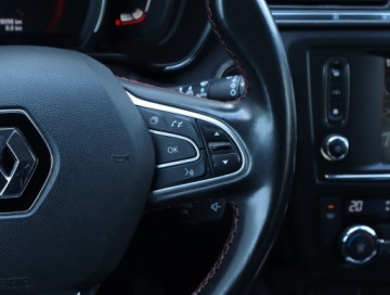 Renault Kadjar Crossover 1.2 Energy TCe 130KM 2016 Renault Kadjar 1.2 TCe, Salon Polska, zdjęcie 20