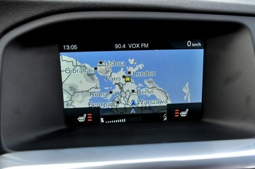 Volvo V60 I Kombi Facelifting 2.0 D3 DRIVE-E 150KM 2016 Volvo V60 Black Edition LiFt 2,0 D3 150Km Ledy, zdjęcie 30