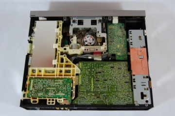 Видеомагнитофон SONY EV-S9000 (1)