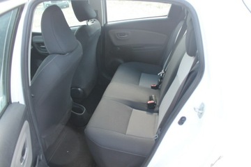 Toyota Yaris III 2018 Toyota Yaris ROK 2018 POJ 1,0 72KM, zdjęcie 9