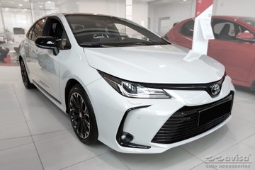 Накладка на задний бампер Toyota Corolla 12 Sedan