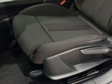 Audi A4 B9 Limousine Facelifting 2.0 35 TFSI 150KM 2023 Audi A4 Limousine 35 TFSI S Line S Tronic Ambiente Podgrzewane fotele L, zdjęcie 9