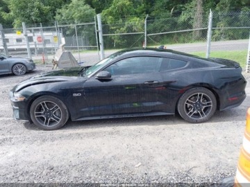 Ford Mustang VI Mach 1 5.0 Ti-VCT 460KM 2021 Ford Mustang GT Fastback 2021 5.0l 5.0 Benzyna 460KM, zdjęcie 2