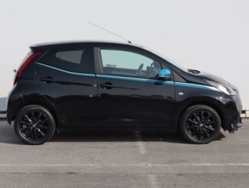 Toyota Aygo II Hatchback 3d Facelifting 1.0 VVT-i 72KM 2018 Toyota Aygo 1.0 VVT-i, Salon Polska, Serwis ASO, zdjęcie 5