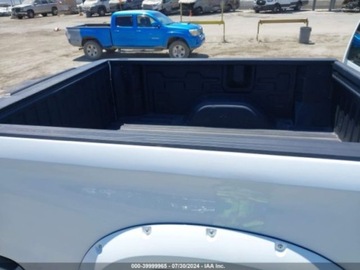 Chevrolet Silverado II 2021 Chevrolet Silverado 2021r, 1500 2WD, Cab Long, 5.3L 5.3 Benzyna 355KM, zdjęcie 8