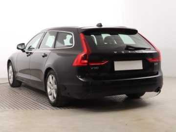 Volvo V90 II Kombi 2.0 D3 150KM 2018 Volvo V90 D3, Automat, Skóra, Navi, Klima, zdjęcie 3