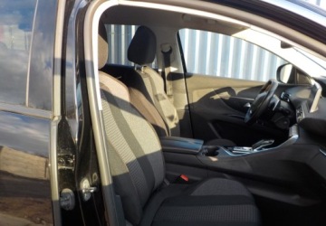 Peugeot 5008 II Crossover 1.5 BlueHDI 130KM 2020 Peugeot 5008 Okazja 1.5 Diesel 131KM, zdjęcie 13