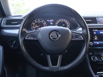 Skoda Superb III Liftback 1.8 TSI 180KM 2017 Skoda Superb 1.8 TSI, Salon Polska, 1. Właściciel, zdjęcie 14