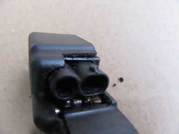 BMW 1 MINI R 56 PYROTECHNICKÁ KLIKA MÍNUS AKUMULÁTORU