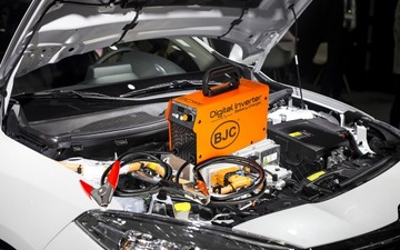 PROSTOWNIK INWERTOROWY 12V 24V ROZRUCH ŁADOWA