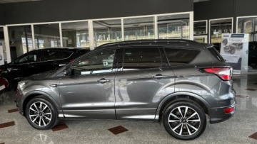 Ford Kuga II SUV Facelifting 1.5 EcoBoost 150KM 2018 Ford Kuga Ford Kuga 1.5 Ecoboost 150 km ST line 1.5 Benzyna 150KM, zdjęcie 4