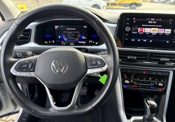 Volkswagen T-Roc I SUV Facelifting 1.5 TSI ACT 150KM 2022 Volkswagen T-Roc 1.5 Benzyna 150KM, zdjęcie 11
