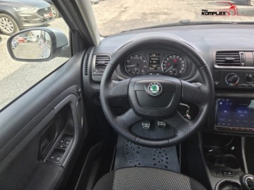 Skoda Fabia II Hatchback Facelifting 1.2 TSI 85KM 2011 Skoda Fabia SCOUT 1.2 Benzyna 86KM Serwis ASO 1.2 Benzyna 86KM, zdjęcie 14