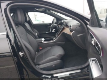 Mercedes Klasa C W206 2025 Mercedes-Benz Klasa C 300, 2025r., 2.0L 2.0 Hybryda 255KM, zdjęcie 8