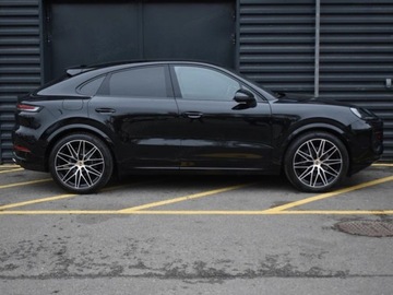 Porsche Cayenne III SUV Facelifting 3.0 353KM 2025 PORSCHE Cayenne Coupe Black Edition Suv 2.0 (353KM) 2025, zdjęcie 1