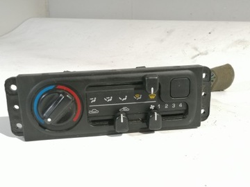 Kia Sportage I panel nawiewu