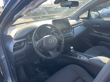 Toyota C-HR I Crossover Facelifting 1.8 Hybrid 122KM 2022 Toyota C-HR Automat Hybrid Kamera Podgrzewanie, zdjęcie 8