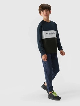 БРЮКИ ДЛЯ МАЛЬЧИКОВ 4F ДЖОГГЕРЫ ДЛЯ ДЕТЕЙ, ХЛОПОК AW23M412