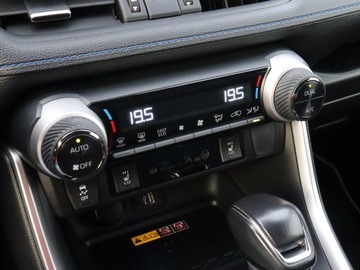 Toyota RAV4 V SUV Facelifting 2.5 Hybrid Dynamic Force 222KM 2024 TOYOTA RAV 4 SELECTION SALON PL SERWIS ASO FABRYCZNA GWARANCJA BEWYPADKOWY!, zdjęcie 28