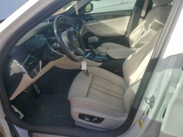 BMW Seria 5 G30-G31 2021 BMW Seria 5 540i 2021 3.0 Benzyna 335KM, zdjęcie 7