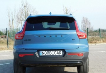 Volvo XC40 Crossover Plug-In Facelifting 1.5 T4 211KM 2023 Volvo XC 40 1,5T4 210KM z Gwarancja Bezwypadkowy Model 2024r 1.5 210KM, zdjęcie 26
