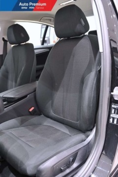 BMW Seria 5 G30-G31 Limuzyna 518d 150KM 2018 BMW Seria 5 518dSpryskiwacze ReflektorowSystem Nawigacji Business 2.0, zdjęcie 13