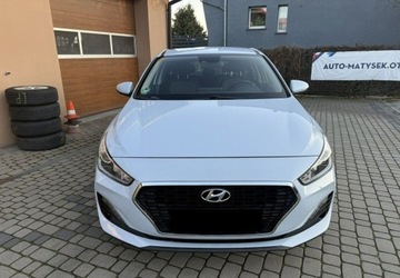 Hyundai i30 III Wagon 1.4 MPi 100KM 2018 Hyundai i30 1,4 100KM Klima Navi Kamera Kola latozima 1.4 Benzyna 100KM, zdjęcie 1
