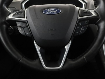 Ford Mondeo V Kombi 2.0 TDCi 180KM 2016 Ford Mondeo Kamera, Navi, Aut.klima, Podg.fotele,, zdjęcie 20