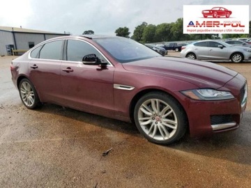 Jaguar XF II Sedan 3.0 V6 340KM 2016 Jaguar XF 2016, 3.0L, PRESTIGE, po gradobiciu