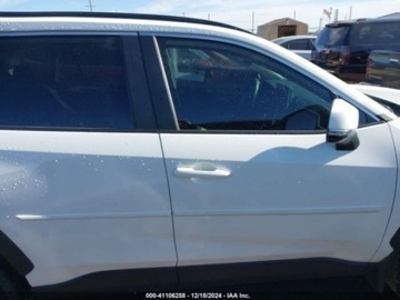 Toyota 2024 Toyota RAV4 2024r., XLE, od ubezpieczalni 2.5 Benzyna 203KM, zdjęcie 7