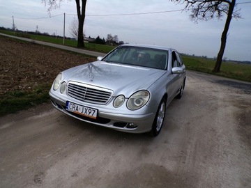 Mercedes Klasa E W211 2004 MERCEDES E-211 2.2 CDI ZAREJESTROWANY, zdjęcie 1
