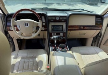 Lincoln Navigator II 2006 Lincoln Navigator Lincoln Navigator 5.4 4WD Luxury 5.4 Benzyna 300KM, zdjęcie 20