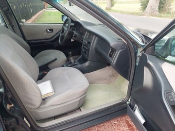 Audi 80 B4 Sedan 1.9 TDI 90KM 1993 AUDI 80 (8C2, B4) 1.9 TDI 90 KM Klimatyzacja ABS, zdjęcie 19