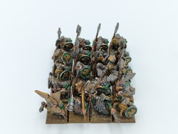 Warhammer Fantasy Battle Dwarf Warriors Regiment zestaw 20 figurek