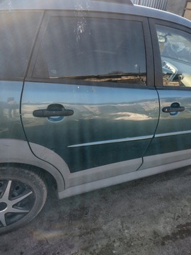 DRZWI PRAWY TYŁ PONTIAC VIBE 2008 ROK