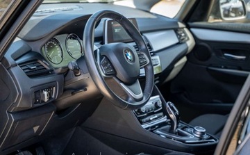 BMW Seria 2 F22-F23-F45-F46 Active Tourer Facelifting 220i 192KM 2019 BMW Seria 2 BMW SERIA 2 2.0 192KM 2.0 Benzyna 192KM, zdjęcie 8