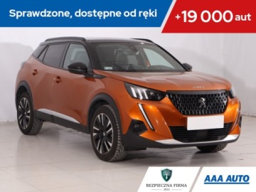 Peugeot 2008 II SUV 1.2 PureTech 155KM 2020 Peugeot 2008 1.2 PureTech, Salon Polska