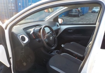 Toyota Aygo II Hatchback 3d Facelifting 1.0 VVT-i 72KM 2020 Toyota Aygo Okazja Benzyna 72KM, zdjęcie 20