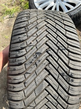 KOLA RÁFKY 19 MULTISEZONNÍ 225/40/19 ORIGINÁLNÍ BMW F30 F31 F32 F34 F36 WZ-399