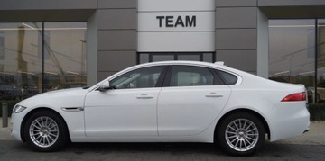 Jaguar XF II Sedan 2.0 i4D 180KM 2018 Jaguar XF 2.0 Diesel 180KM, zdjęcie 13
