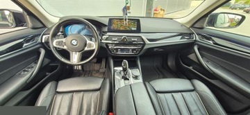 BMW Seria 5 G30-G31 Limuzyna 520d 190KM 2017 BMW Seria 5 520d Sport Line M-Pakiet 190KM 2017r Ładny i zadbany!, zdjęcie 4