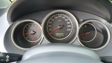 Honda Jazz II 1.4 83KM 2002 Honda Jazz 1.4 16v 83KM # Klima # Serwisowana do, zdjęcie 17