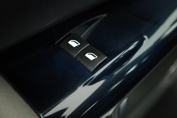 Citroen C4 Cactus Crossover 1.2 PureTech 82KM 2016 Citroen C4 Cactus 1.2 PureTech, Skóra, Klima, zdjęcie 16