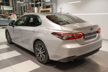 Toyota Camry IX Sedan 2.5 Hybrid Dynamic Force 218KM 2023 Toyota Camry 2.5 Hybrid Prestige CVT 2.5 Hybryda 218KM, zdjęcie 3