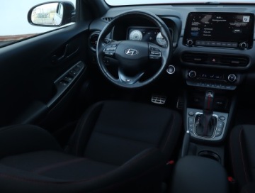 Hyundai Kona I Crossover Facelifting 1.6 T-GDI 198KM 2021 Hyundai Kona 1.6 T-GDI, Salon Polska, Serwis ASO, zdjęcie 6