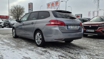 Peugeot 308 II SW 1.6 BlueHDi 120KM 2017 Peugeot 308 1.6 120KM Automat Climatronic Led, zdjęcie 2