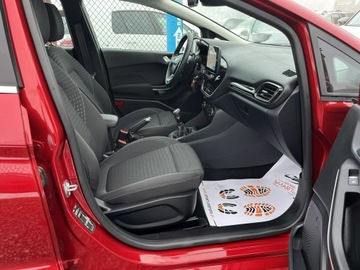 Ford Fiesta VIII Hatchback 5d 1.0 EcoBoost 95KM 2020 Ford Fiesta Kamera / Asystent Parkowania, zdjęcie 31